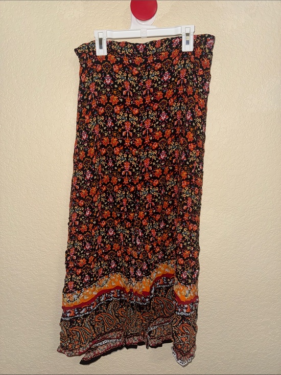 urban gypsy Dresses & Skirts - Urban Gypsy Boho Floral Maxi Skirt Womens Medium Front Slit Button Front